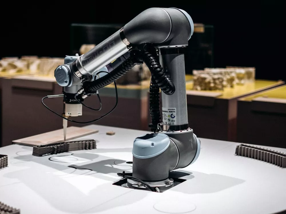 Kabòn fib Robotics bra: pouvwa ki lejè nan automatisation