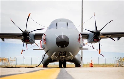 Revolisyonè Thermoplastic Composites Propulse Aviyasyon Dirab